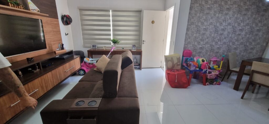 WhatsApp Image 2025-09-18 at 11.07.04 (2)