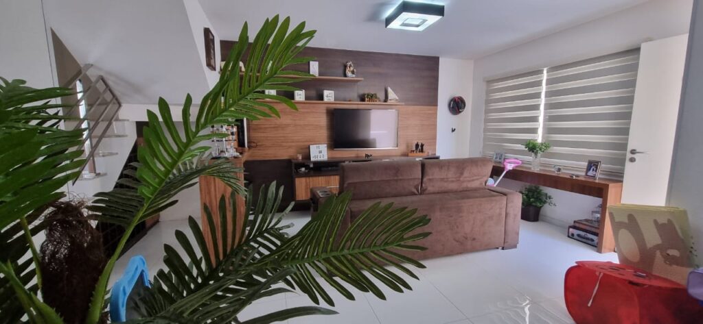 WhatsApp Image 2025-09-18 at 11.07.04 (3)