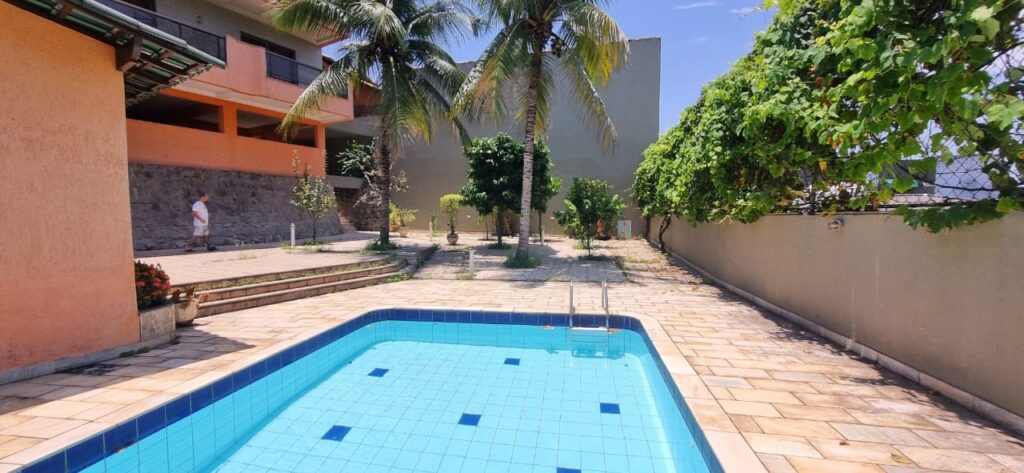 WhatsApp Image 2025-09-19 at 14.24.00