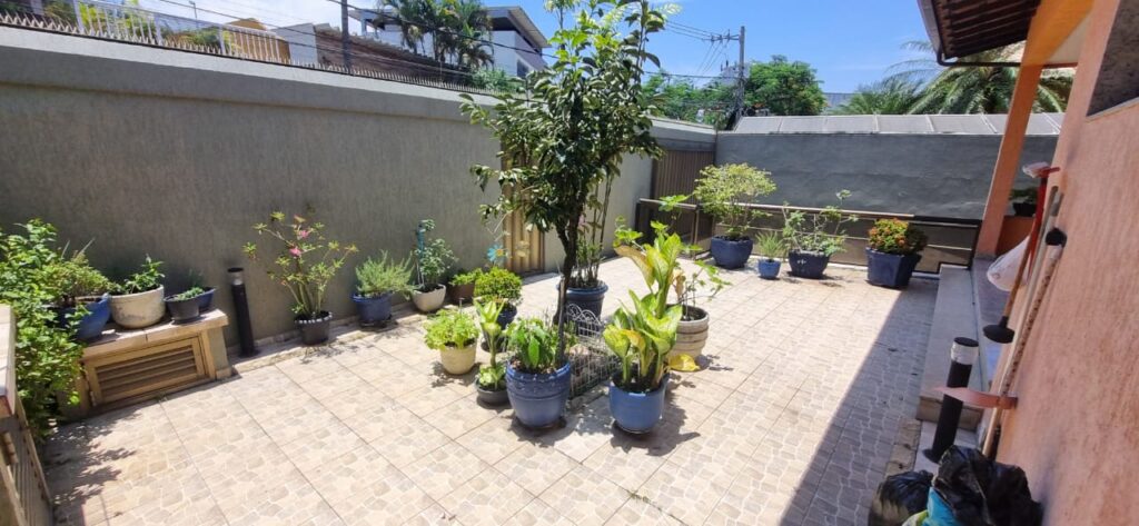 WhatsApp Image 2025-09-19 at 14.24.03 (1)