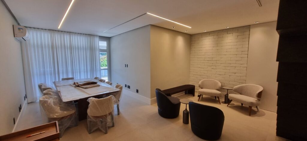 WhatsApp Image 2025-09-19 at 14.27.29 (2)