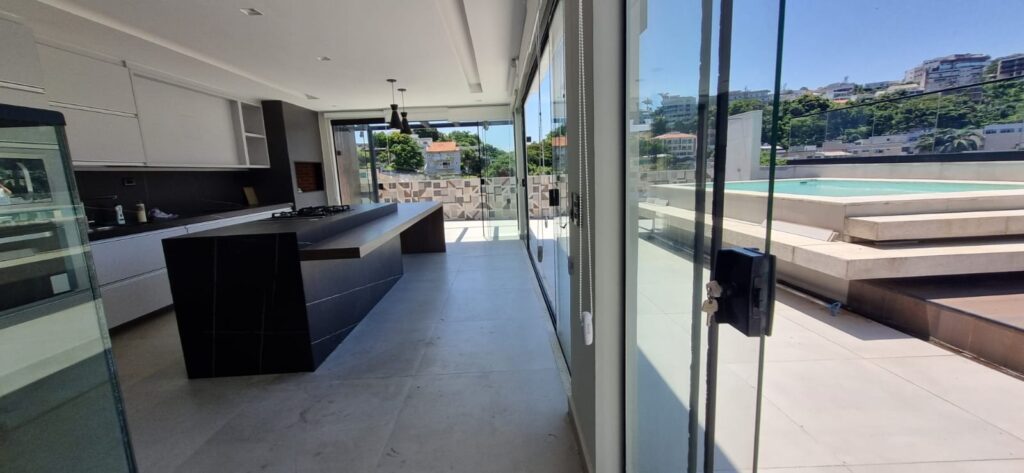 WhatsApp Image 2025-09-19 at 14.27.32 (2)