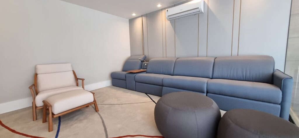 WhatsApp Image 2025-09-19 at 14.27.34 (1)