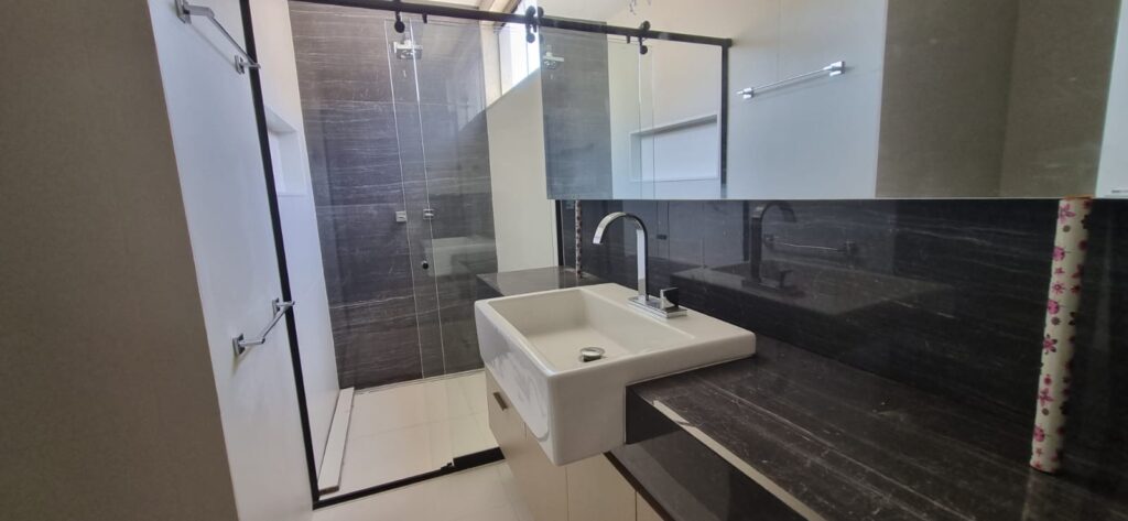 WhatsApp Image 2025-09-19 at 14.27.35 (5)