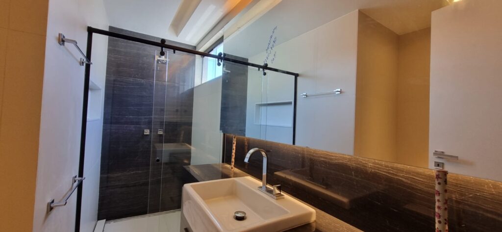 WhatsApp Image 2025-09-19 at 14.27.36