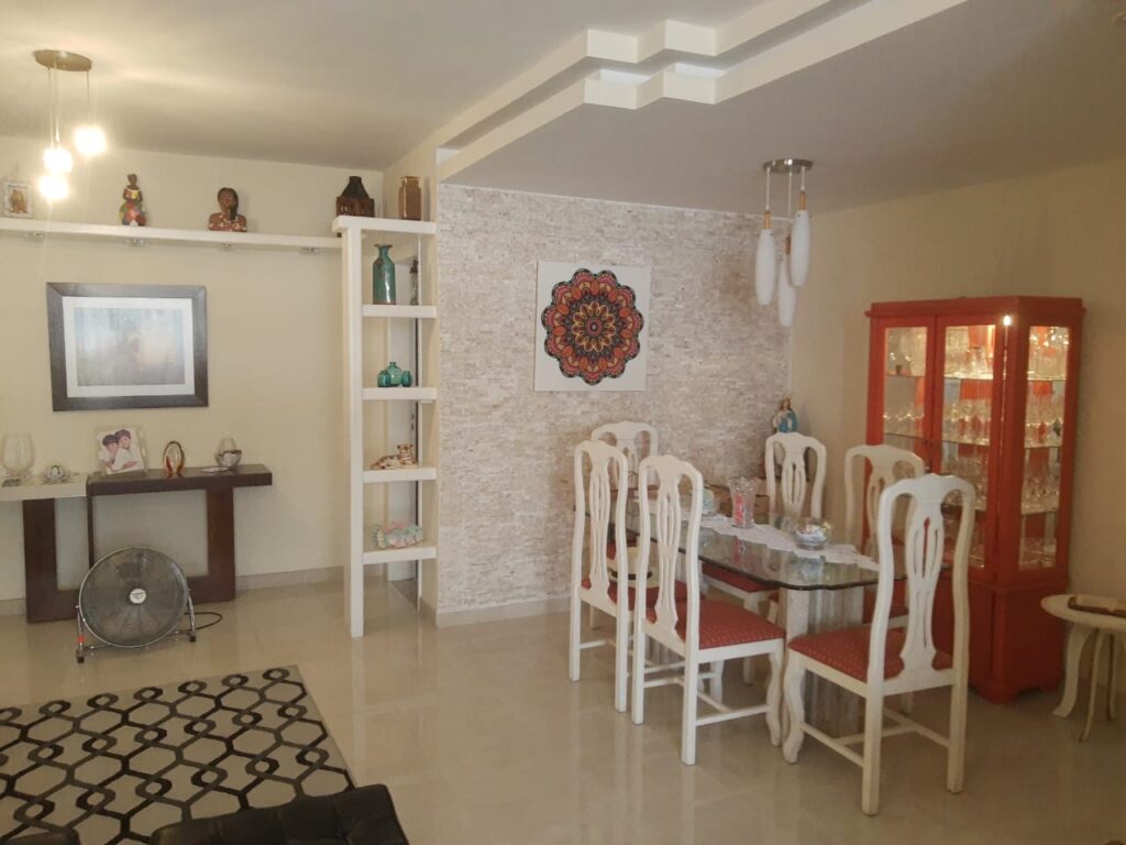 WhatsApp Image 2025-10-01 at 19.56.35 (2)