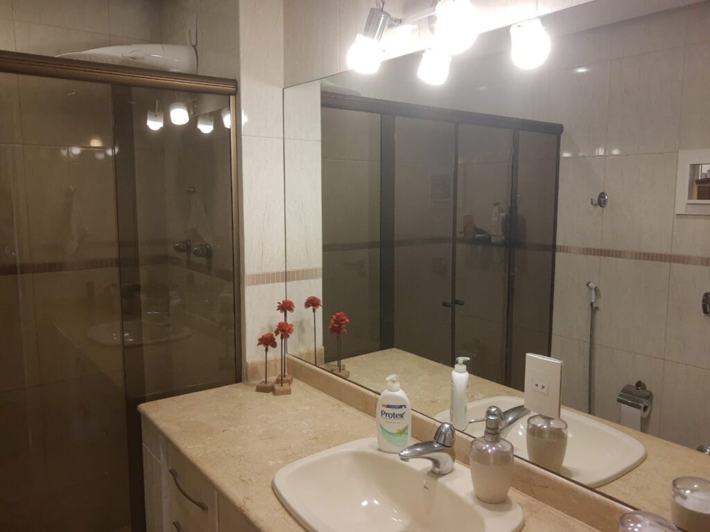 WhatsApp Image 2025-10-01 at 19.56.37 (2)