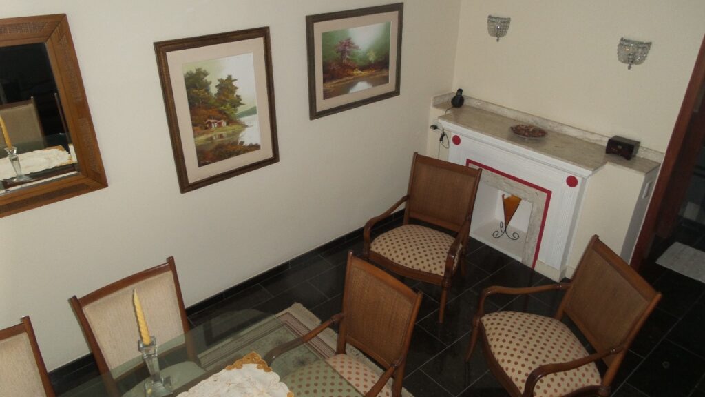 WhatsApp Image 2025-10-01 at 20.18.52 (1)