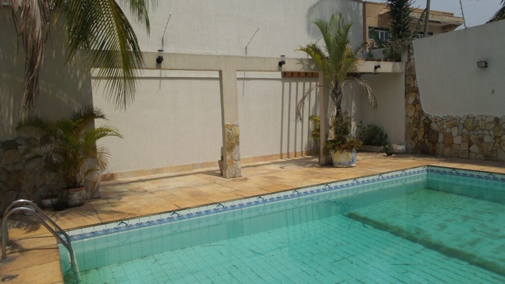 WhatsApp Image 2025-10-01 at 20.18.56