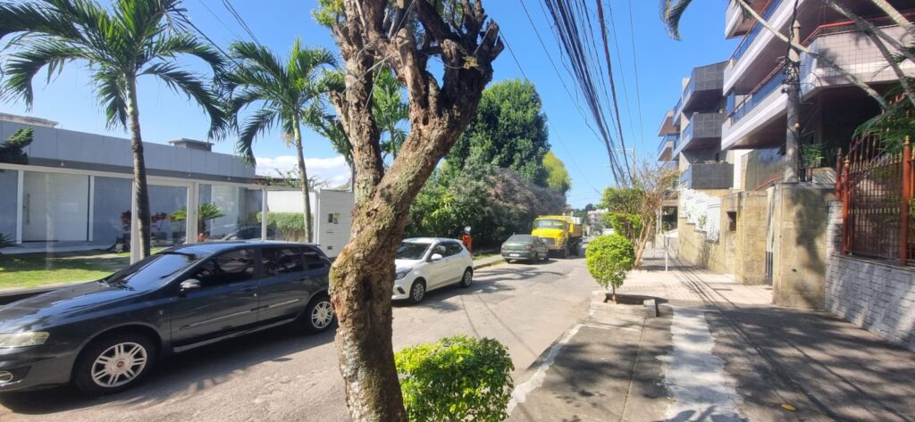 WhatsApp Image 2025-10-06 at 21.32.58