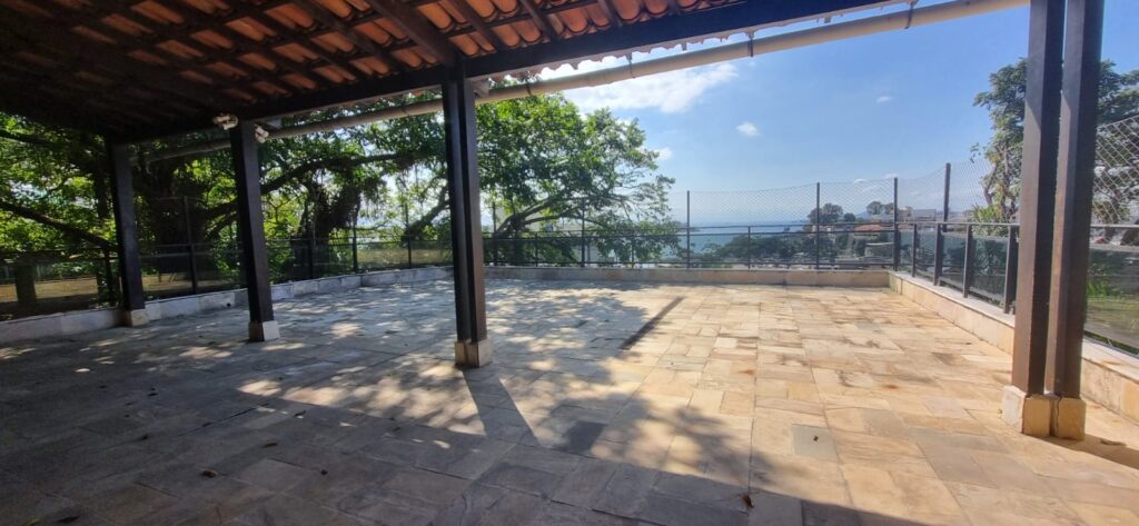 WhatsApp Image 2025-10-06 at 21.33.04 (1)