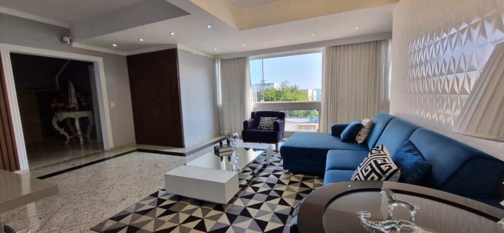 WhatsApp Image 2025-10-06 at 21.40.05 (3)