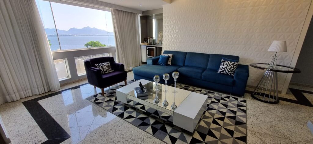 WhatsApp Image 2025-10-06 at 21.40.06 (1)