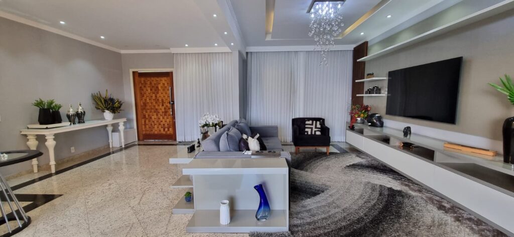 WhatsApp Image 2025-10-06 at 21.40.06 (4)