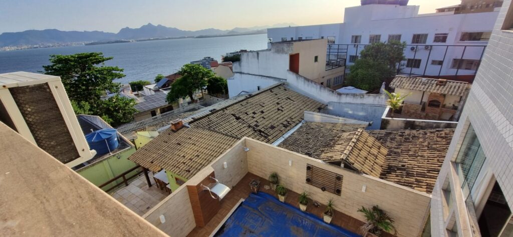 WhatsApp Image 2025-10-06 at 21.40.11