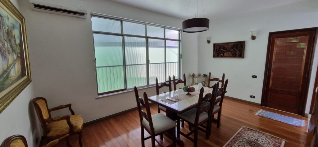 WhatsApp Image 2025-10-06 at 21.45.52 (2)