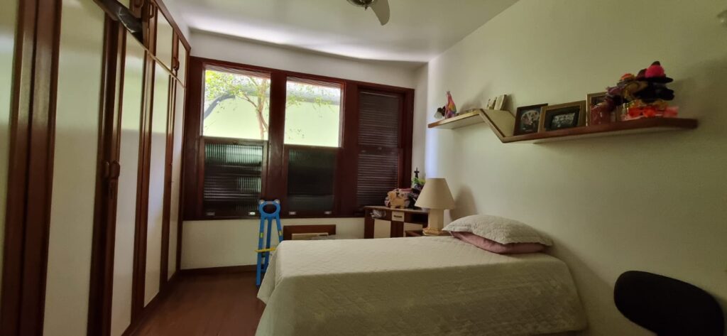 WhatsApp Image 2025-10-06 at 21.45.55