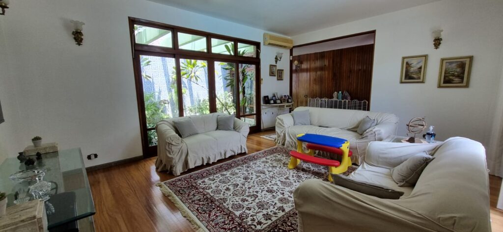 WhatsApp Image 2025-10-06 at 21.45.56 (4)