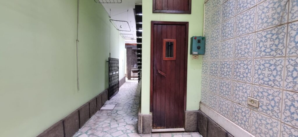 WhatsApp Image 2025-10-06 at 21.46.02 (2)