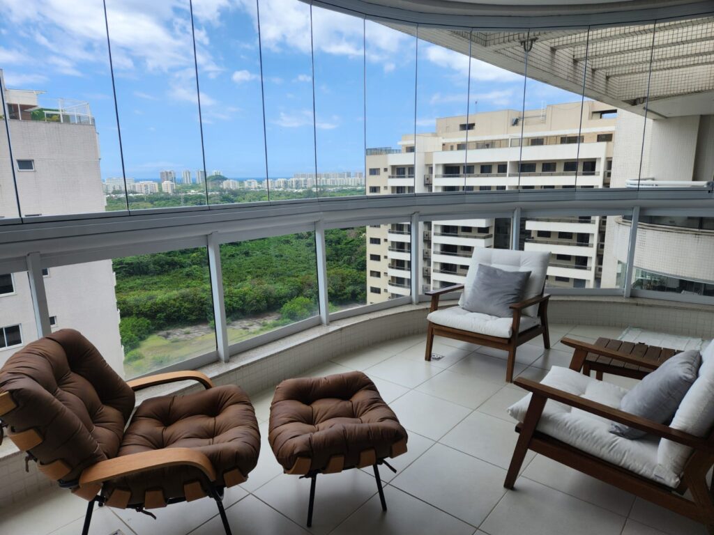 WhatsApp Image 2025-10-09 at 09.34.42