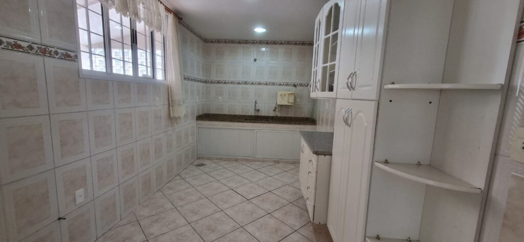 WhatsApp Image 2025-10-16 at 10.28.37 (1)