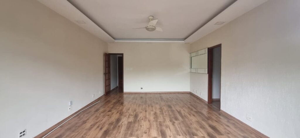 WhatsApp Image 2025-10-16 at 11.20.34 (1)