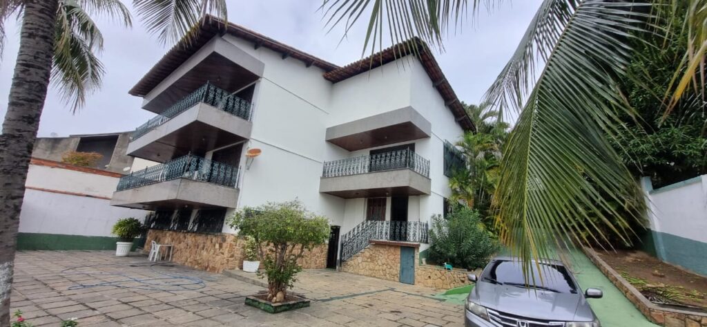 WhatsApp Image 2025-10-16 at 14.58.43 (2)