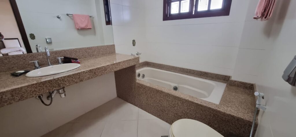 WhatsApp Image 2025-10-16 at 14.58.44 (1)