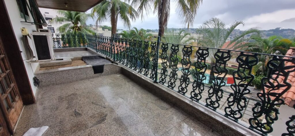 WhatsApp Image 2025-10-16 at 14.58.44 (2)