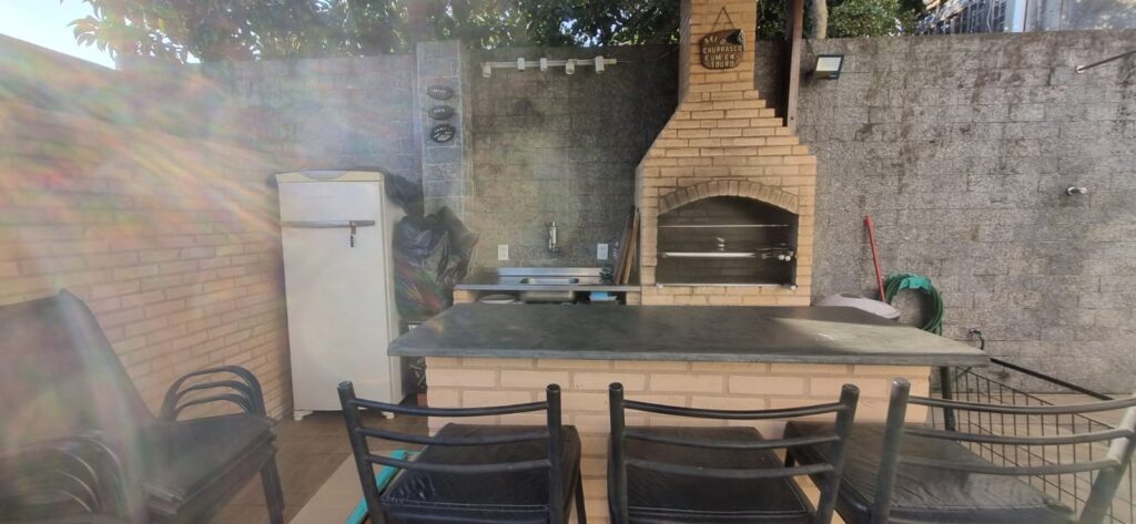 WhatsApp Image 2025-10-08 at 18.05.05 (1)