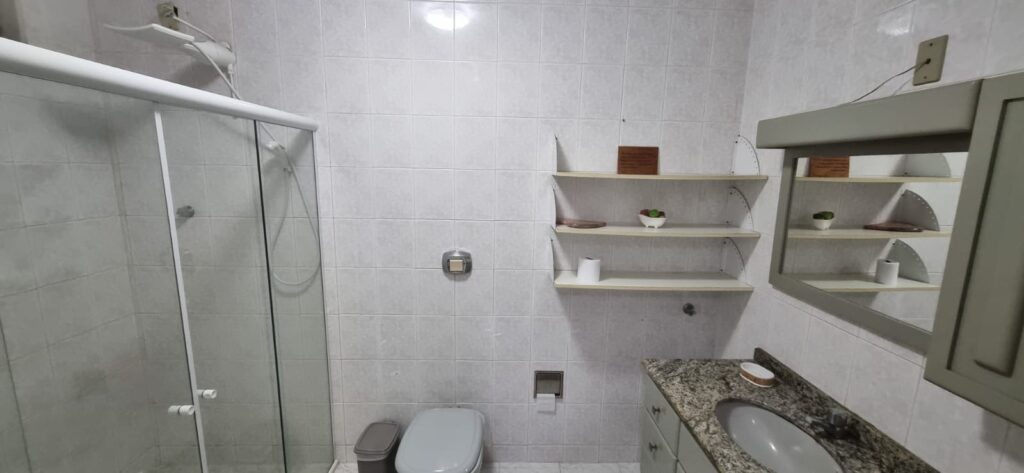 WhatsApp Image 2025-10-08 at 18.06.45 (1)